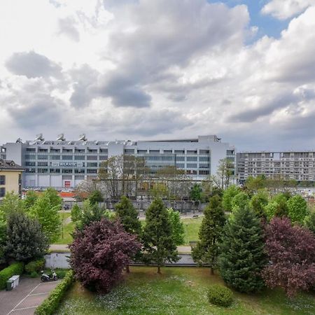 Maison Sion Milan Bagian luar foto