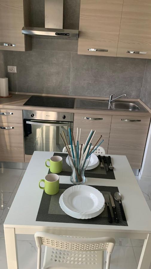 Maison Sion Milan Bagian luar foto